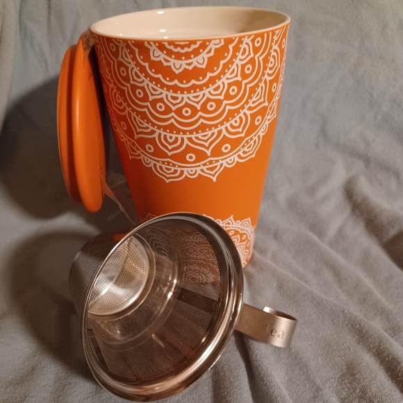 Tea Forté Kati Cup Chakra Terra Orange Cup with Infuser Basket & Lid (081824B) - Picture 4 of 5